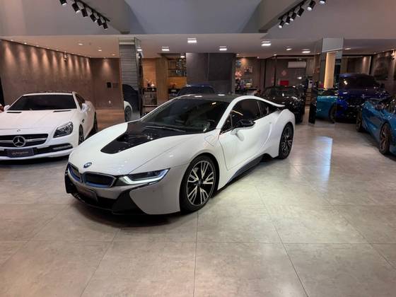 BMW i8 1.5 12V HYBRID EDRIVE AUTOMÁTICO BMW i8 1.5 12V HYBRID EDRIVE AUTOMÁTICO